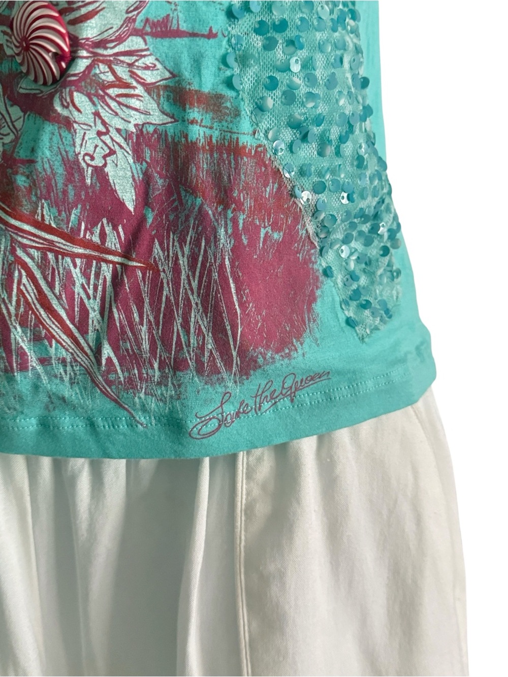 Save the queen Floral Scoop Neck Women's Top in Teal - Picture 2 of 6